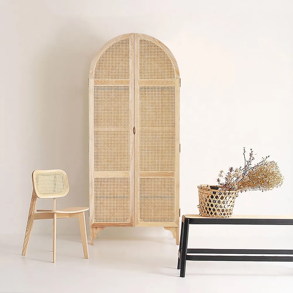 Armoire de chambre à coucher en rotin tissé naturel avec armoire à 2 portes et tiroirs cachés image de fenêtre