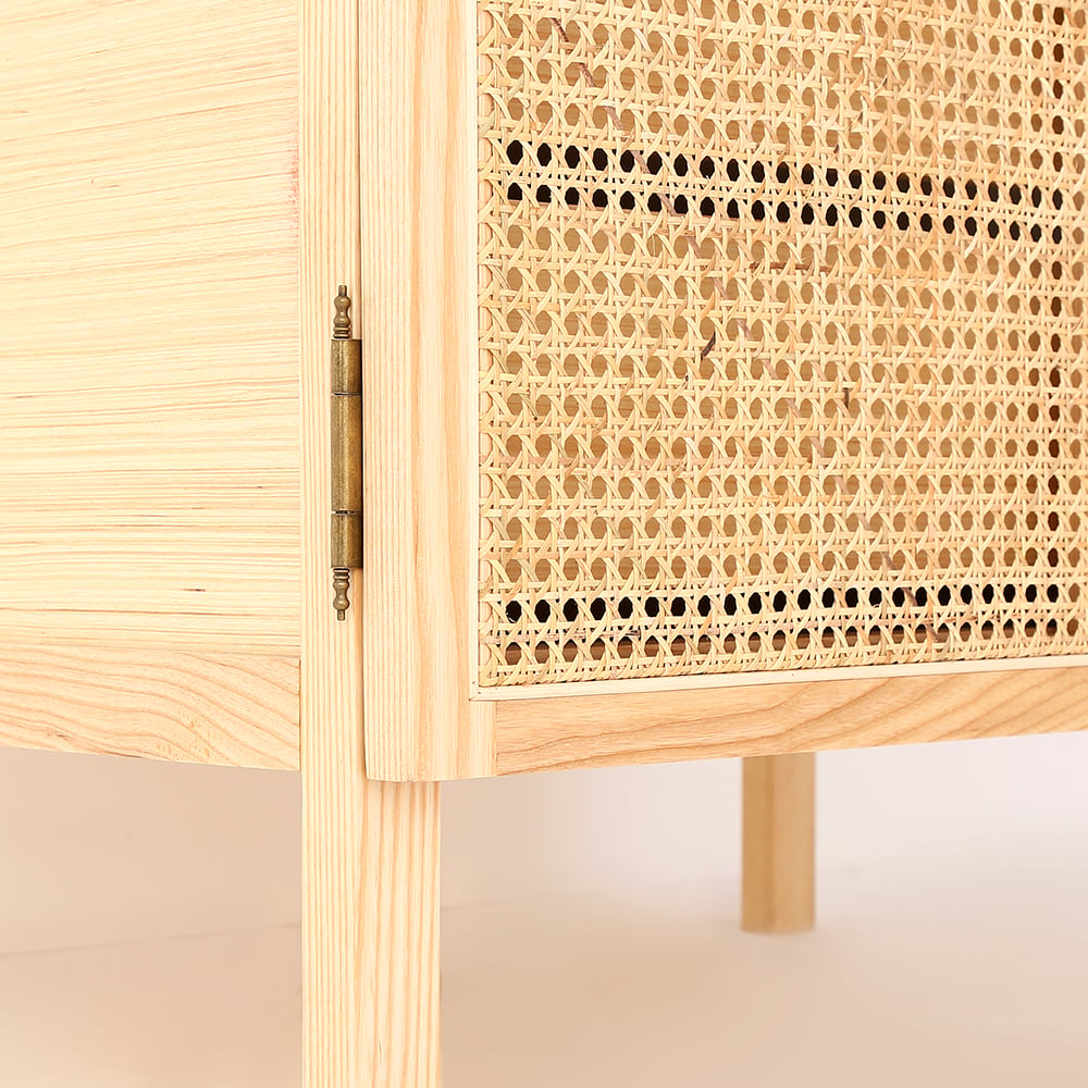 Armoire de chambre à coucher en rotin tissé naturel avec armoire à 2 portes et tiroirs cachés image de fenêtre